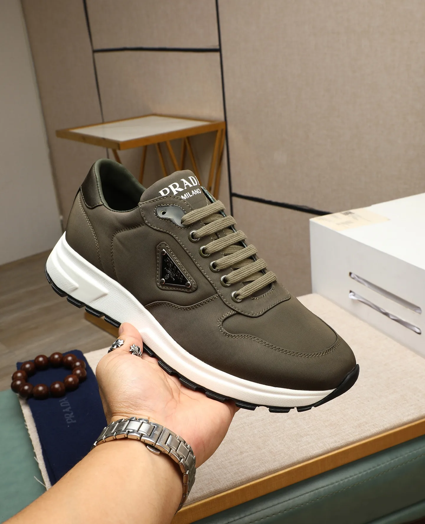Men's shoes 💰540 🌹🌹[PRADA—Prada] 2025 latest model 🙈original replica! 👟👟👟Available here. The workmanship is top-notch. The upper is made from Italy. 🇮🇹Imported first-layer cowhide. ❗️Breathable genuine leather lining @Suitable for travel. The original version has an enlarged engraved sole, making it suitable for all kinds of travels, showing low-key luxury. Let quality speak for itself. Color: Size: 38-45